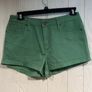 ADAM LEVINE green 5 pocket style shorts size 11/12